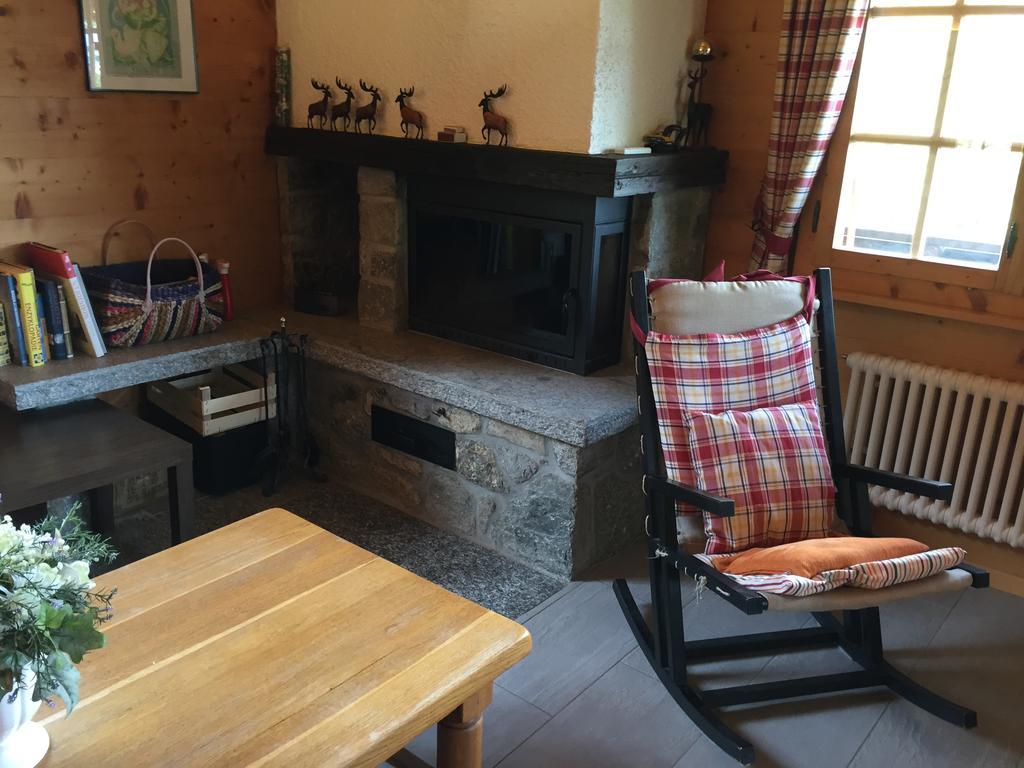 Chalet Charming Grächen Cameră foto